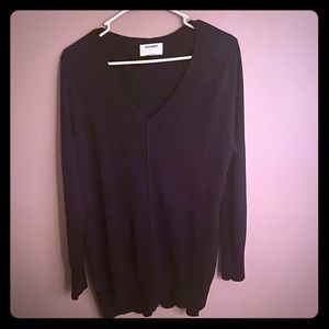 black v neck sweater
